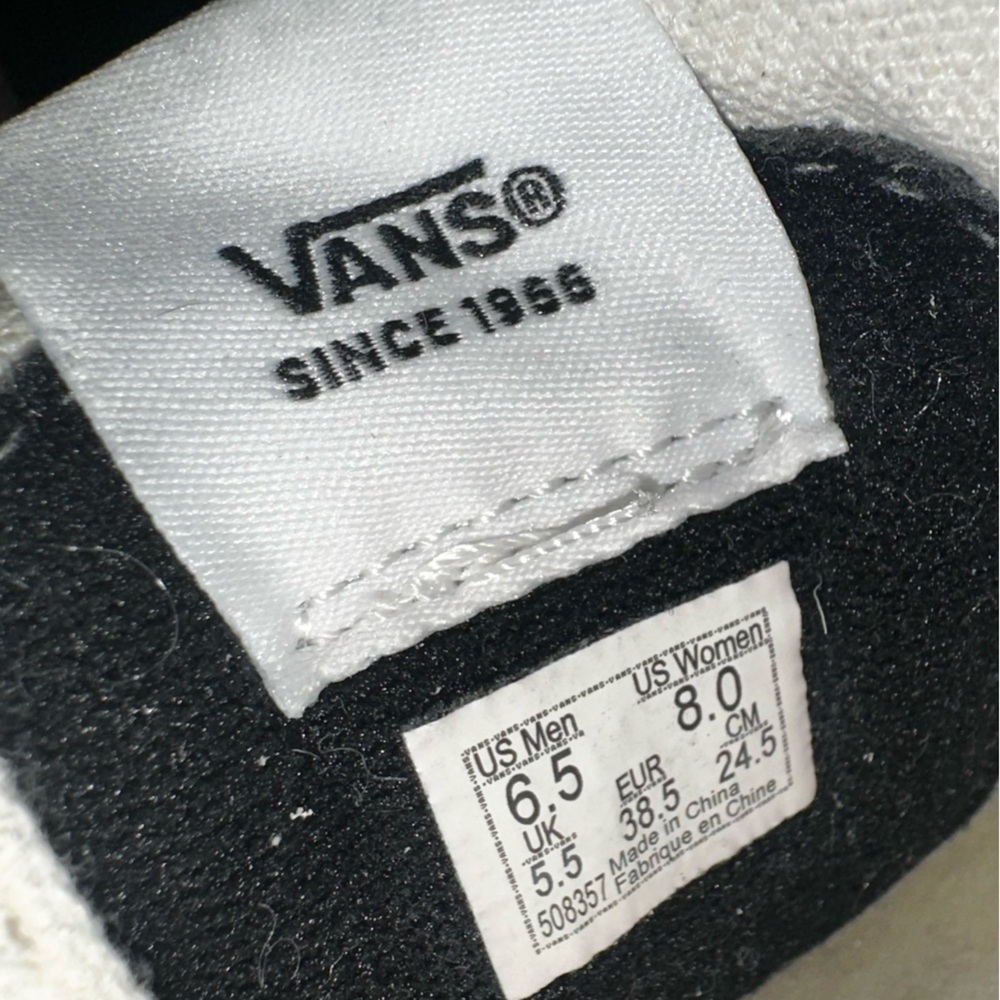 NWOB Vans Sk8-Low White and Blue Women's Sneakers Woman’s Sz 8 - Picture 10 of 10